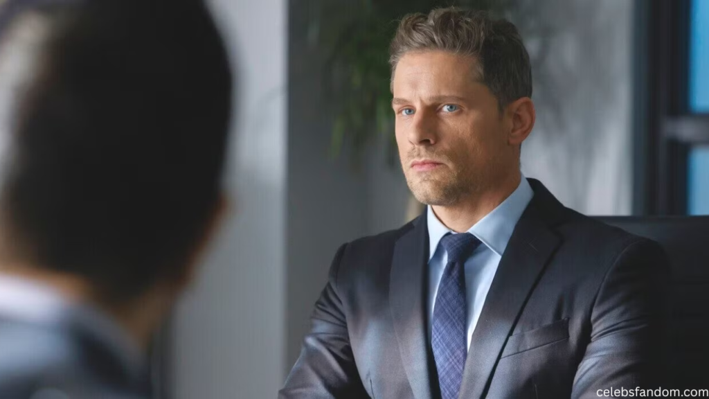 Matt Lauria