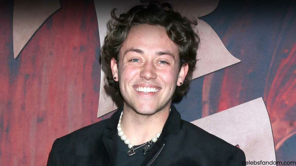 Ethan Cutkosky